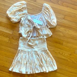 NWT two piece skirt outfit .